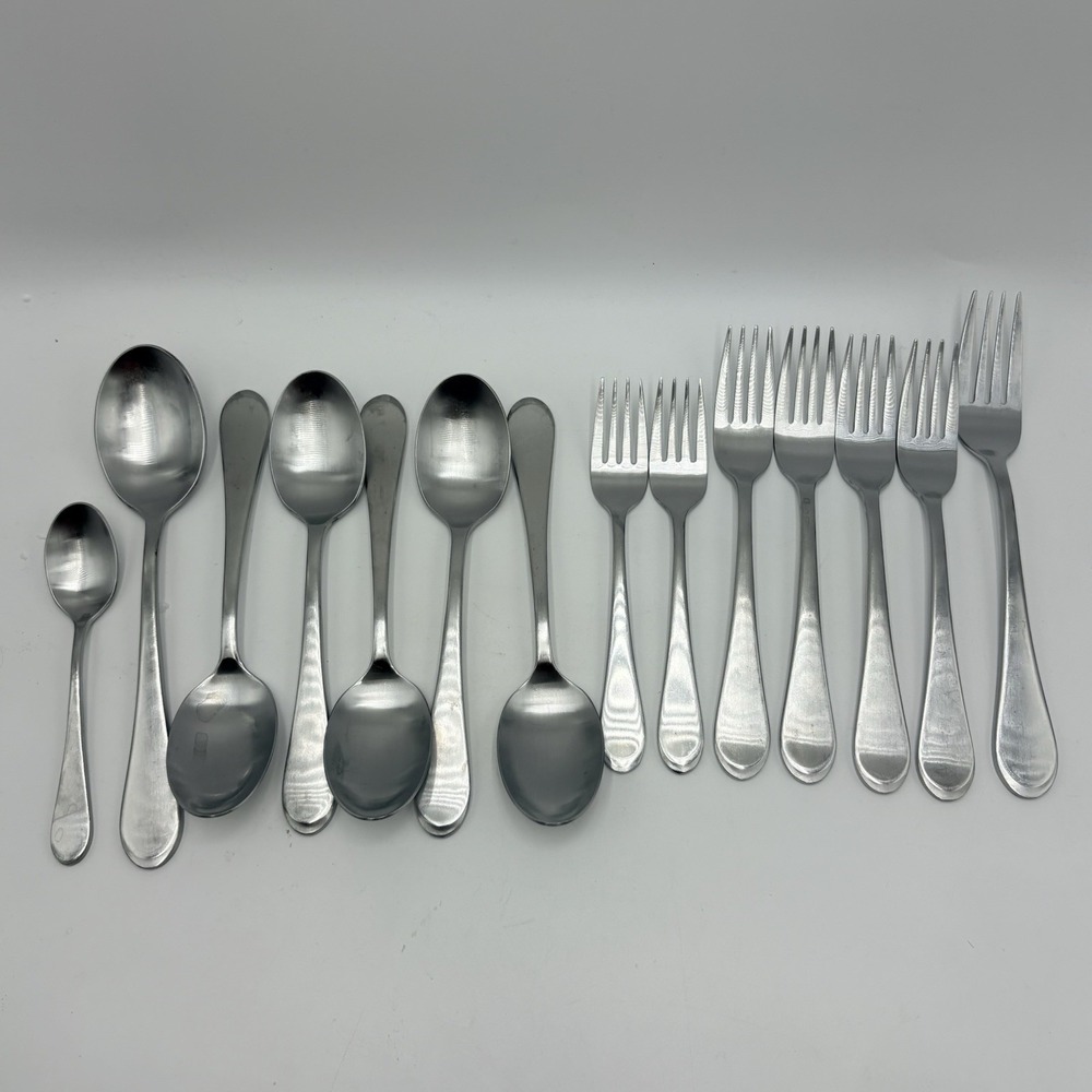 Oneida Icarus Matte Stainless Flatware Lot 14 Pieces Spoons Forks 89-192